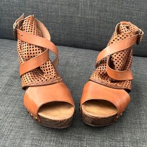 Free people clogs